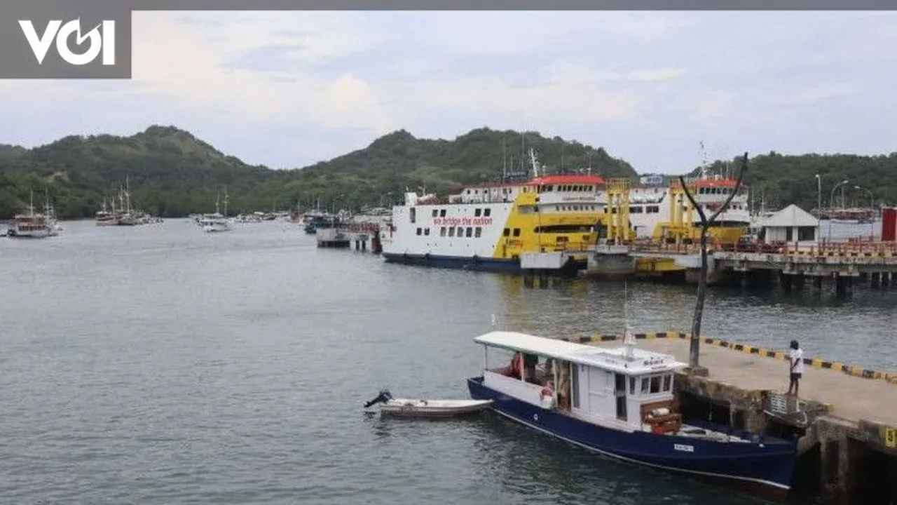 شركة ASDP تقرر تعليق مسارات الملاحة في NTT نتيجة تدهور الأحوال الجوية القاسية